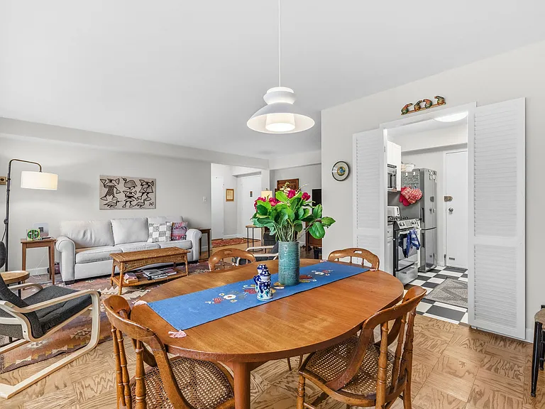 5410 Connecticut Ave NW #811A — Photo 12