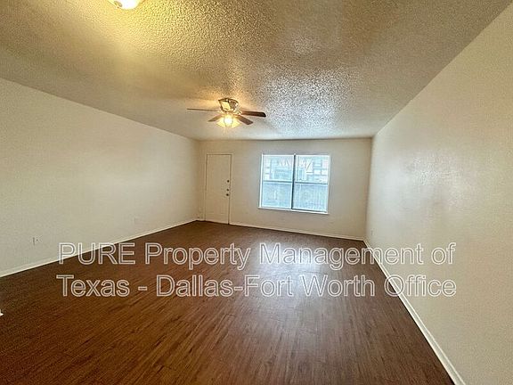 4th image of 938 Southmoor Dr