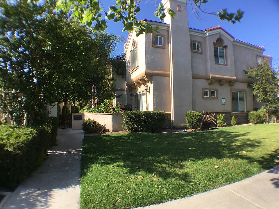 1st image of 6111 Christine Ln