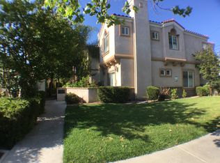6111 Christine Ln, Lakewood, CA 90713