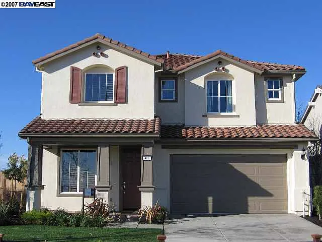62 Safflower Coourt photo 1