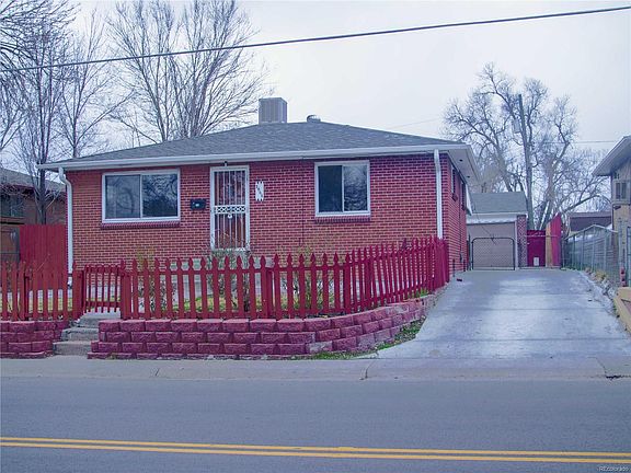 3rd image of 3466 W Louisiana Ave