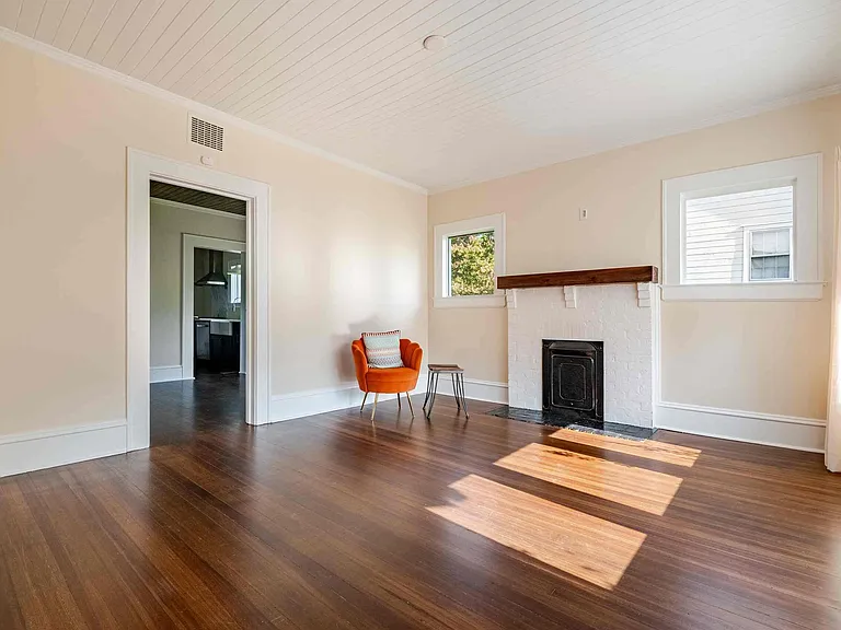 3309 Spector St — Photo 22