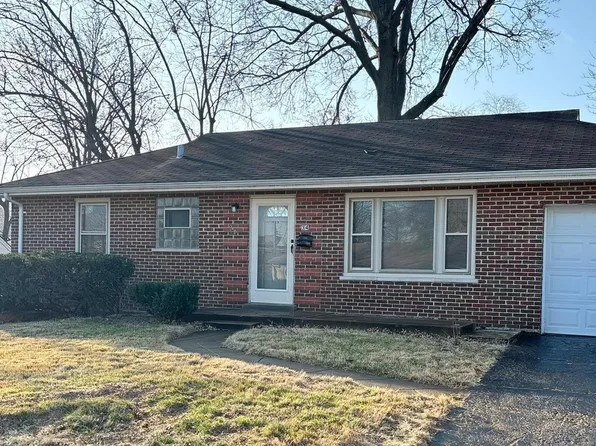 34 Hawkesbury Dr, Saint Louis, MO 63121
