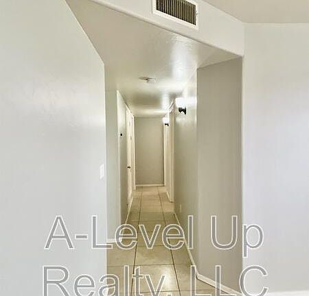 5th image of 285 E 21st St Unit 1