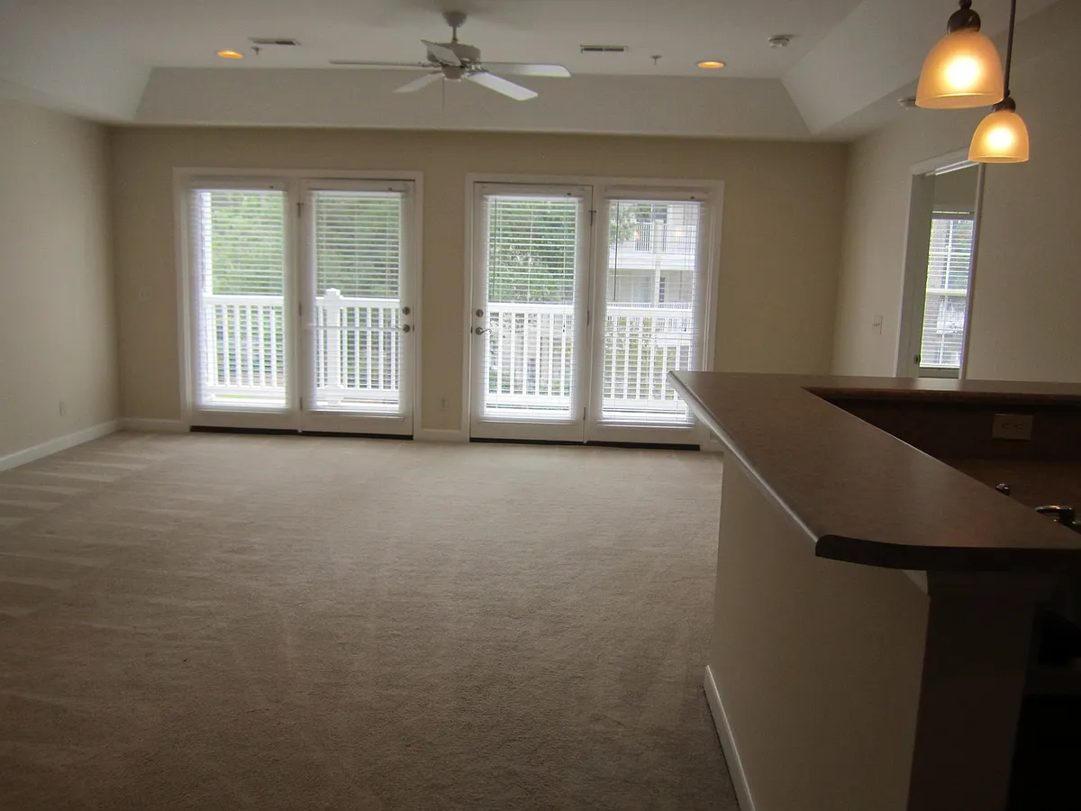 Building Photo - 908 Resort Cir #707