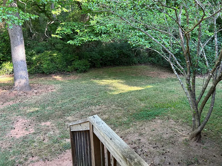 190 Midway Rd — Photo 9