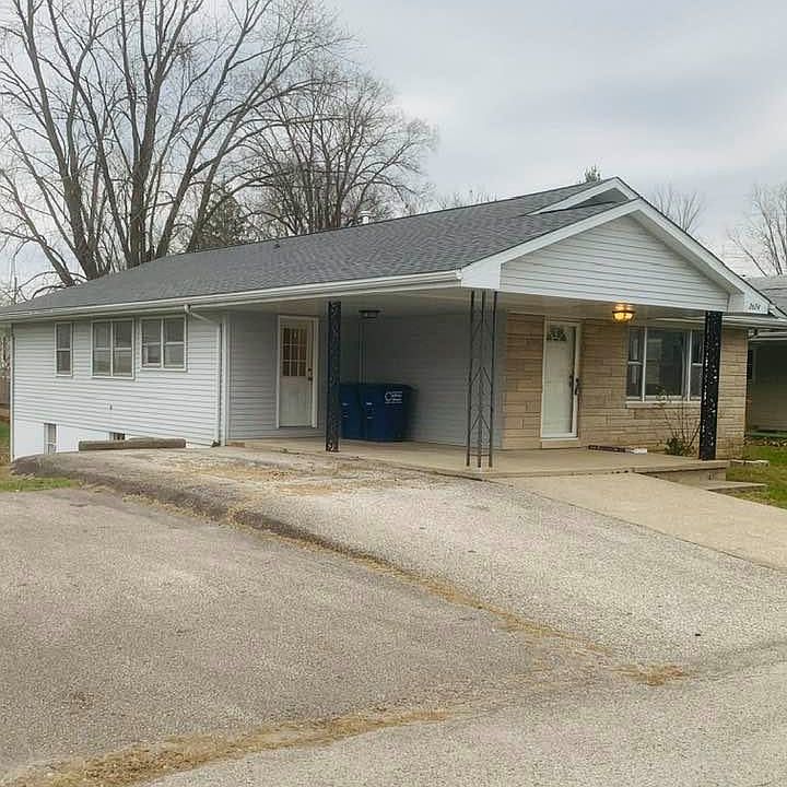 2nd image of 2624 U St