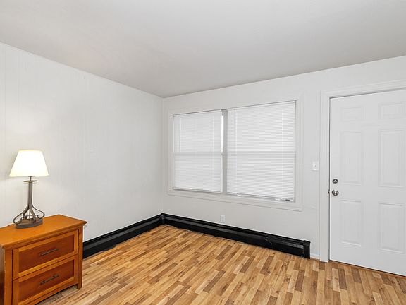 3rd image of 714 S Wooster Ave #14