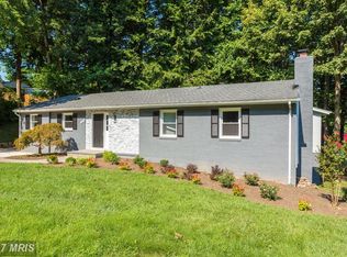 6605 Sandover Ct, Springfield, VA 22152