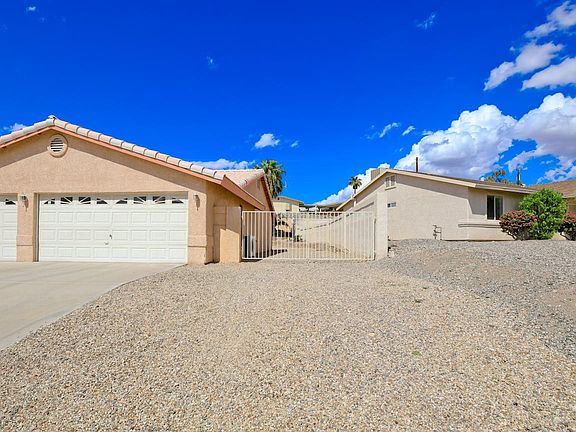 3rd image of 2355 Regatta Dr