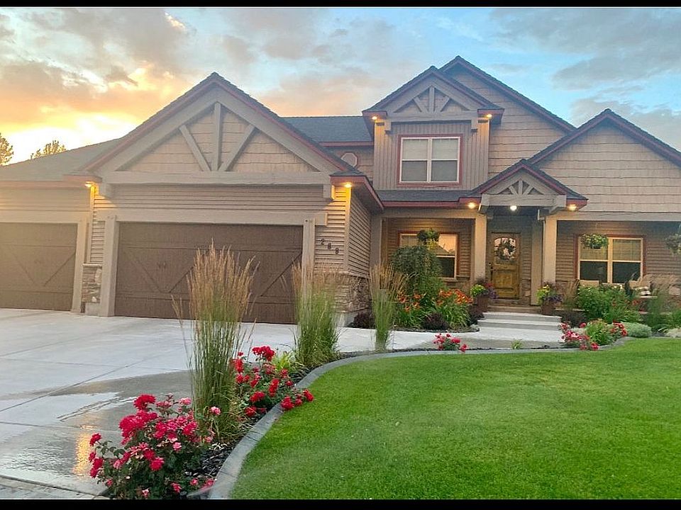 1st image of 268 Stillwater Cir