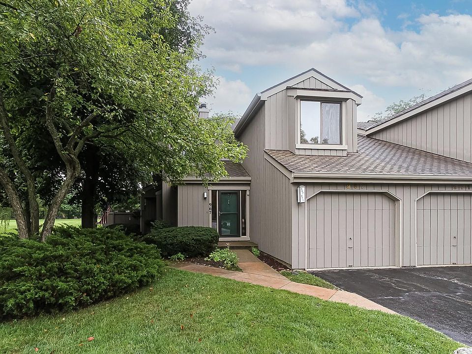 1st image of 967 Fairway Cir