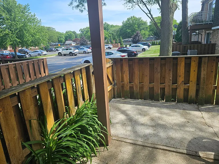 4424 Euclid Ave #1A — Photo 14