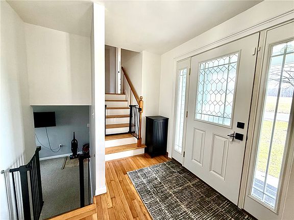 5th image of 516 Auburn Rd
