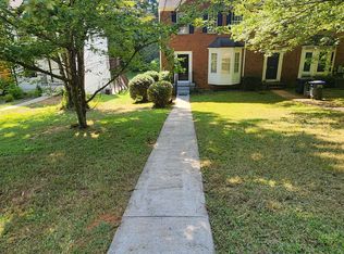 1310 Warsaw Rd, Roswell, GA 30076