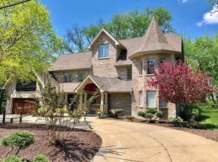 25W414 Plank Rd, Naperville, IL 60563