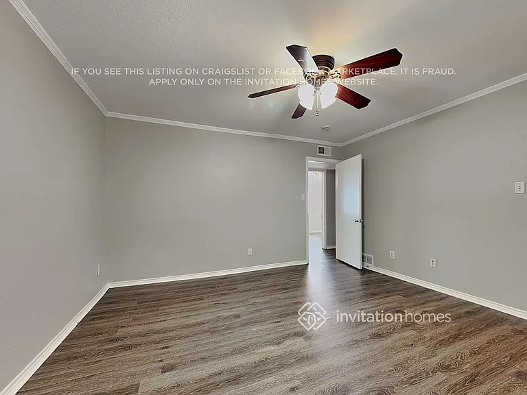 3913 Windflower Ln — Photo 10