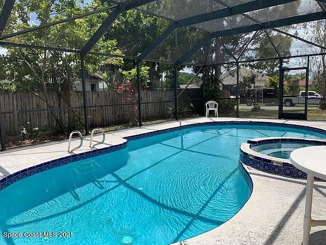 1098 Elmsford St NW — Photo 26