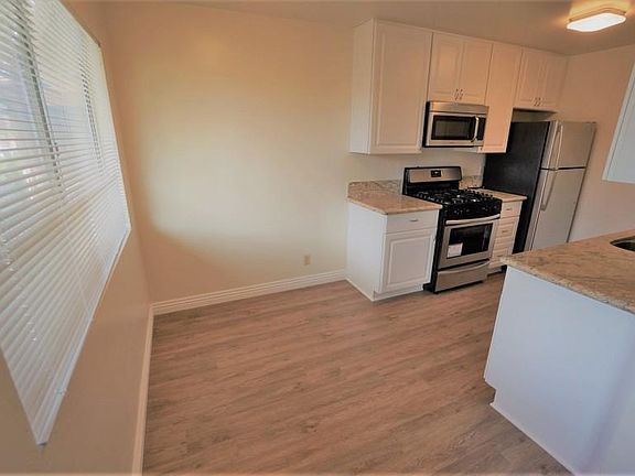 2nd image of 2741 Hornblend St APT 8