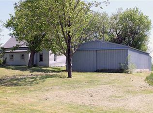 260 County Road 312, Glasgow, MO 65254