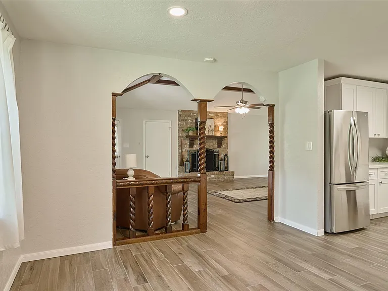 24803 Lori Ln — Photo 12