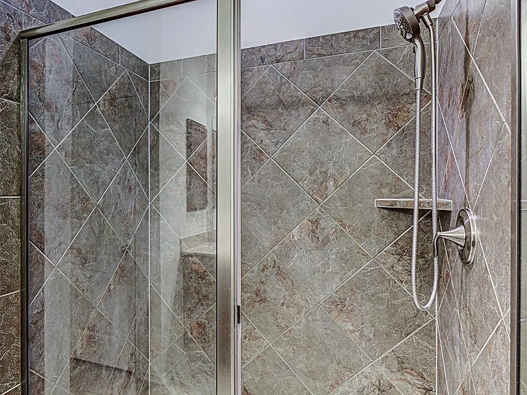 339 Alamosa Dr — Photo 27