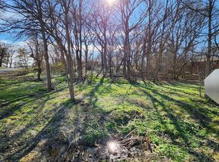 16490 Belleplaine Rd, Markham, IL 60428