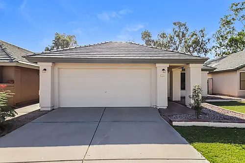 7535 W Sequoia Dr Photo 1