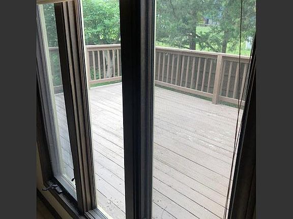 5th image of 518 Vilas St APT A