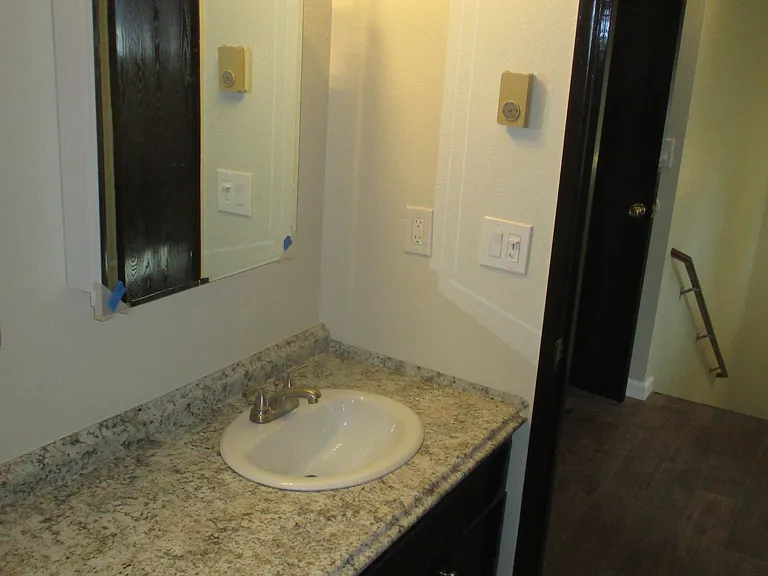 855 California Ave — Photo 14
