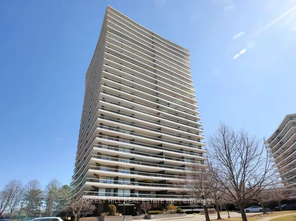 135 Antibes Dr #806, Toronto, ON M2R 2Z1