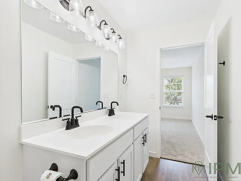 2581 Emma Ln — Photo 8