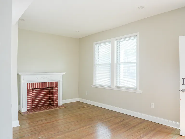 2924 Putty Hill Ave — Photo 4
