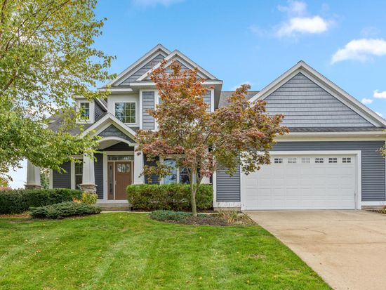 1752 Spring Wind Dr SW, Byron Center, MI 49315