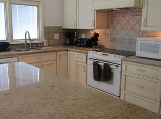 3950 Frandon Ct, Simi Valley, CA 93063