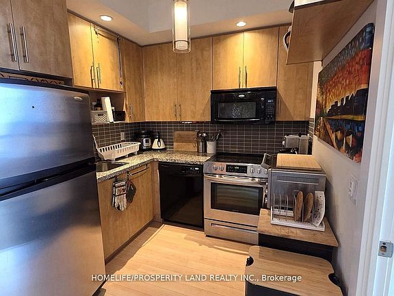 5th image of 120 Homewood Ave #1706