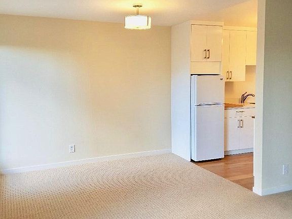 4th image of 1660 Sutter St APT 303