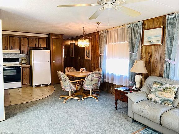 4th image of 20560 Basin Dr
