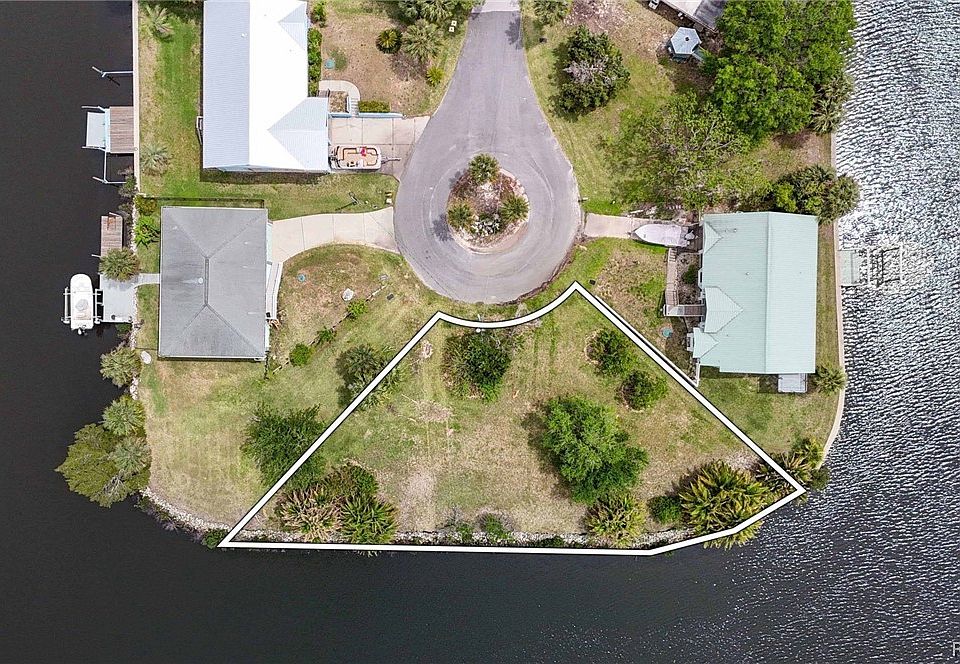 1st image of 11889 W Coquina Ct