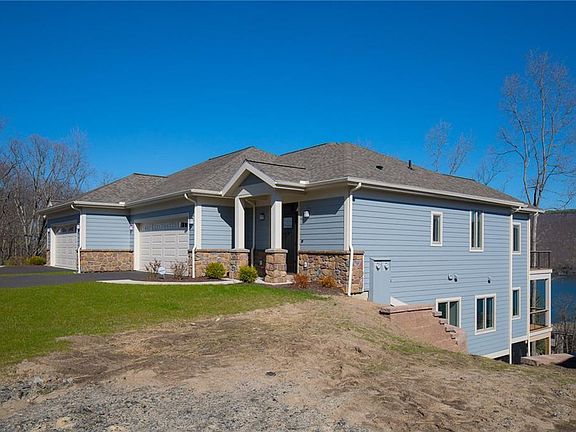 4th image of 22 B Terrace Dr