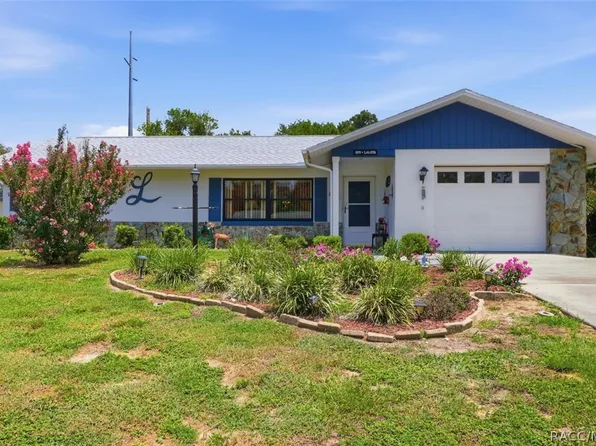 109 W Sugarberry Ln, Beverly Hills, FL 34465