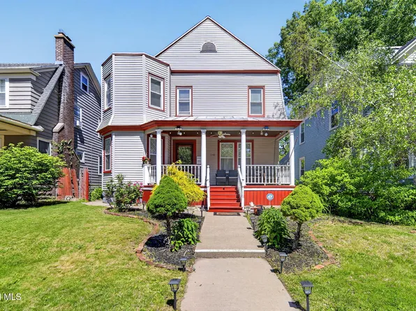 1043 Glenwood Boulevard, Schenectady, NY 12308