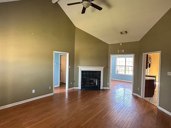 4th image of 813 Rain Dance Way