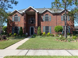 6619 Ray Rd, Pasadena, TX 77505