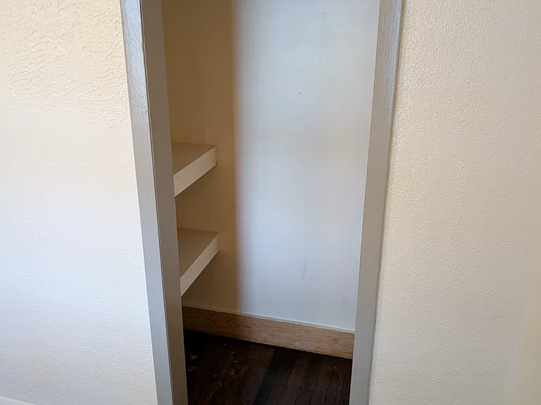 1318 W Huntsville Ave — Photo 35