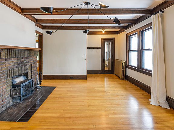 4th image of 3546 Blaisdell Ave
