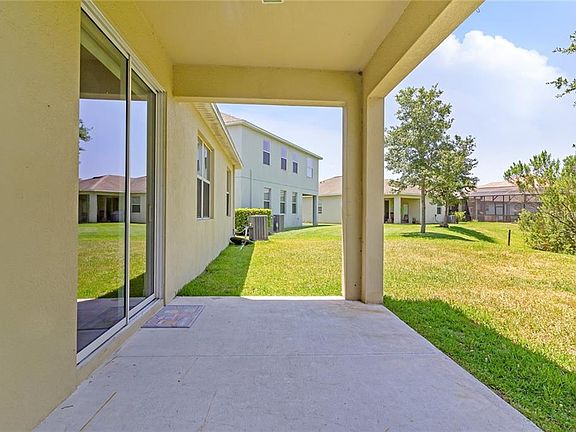 4th image of 2635 Carrickton Cir #2