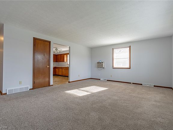 5th image of 4709-4711 20th St NW