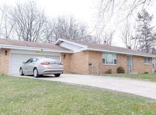 1146 Jackson St, Aurora, IL 60505